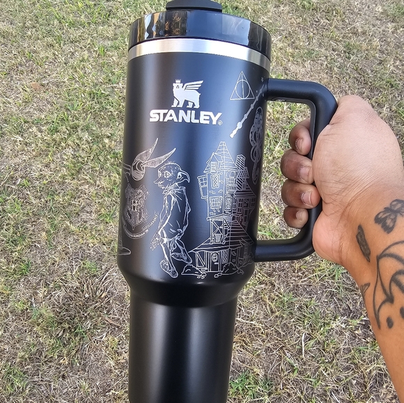 Harry Potter Laser Engraved Stanley - Picture 1 of 4
